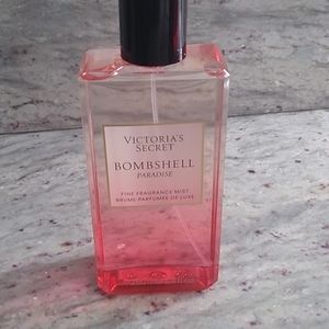 New Bombshell paradise